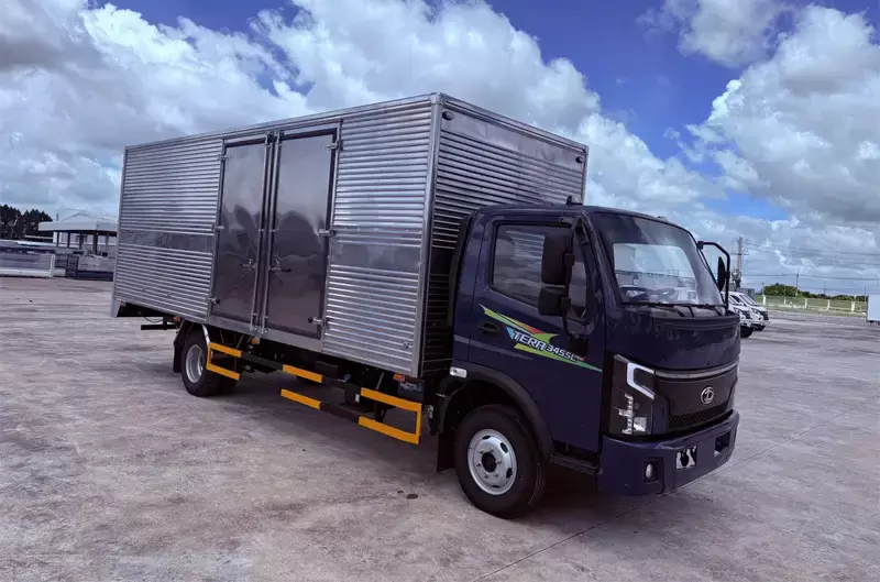 Bán xe tải 3t5 thùng dài 6m2 giá chỉ từ 544 triệu đồng