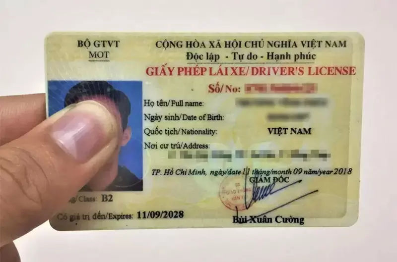 Từ 2025 bằng B2 chạy được xe tải bao nhiêu tấn?