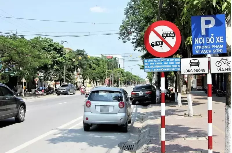 Biển báo nào cấm ô tô tải và các loại biển thường gặp