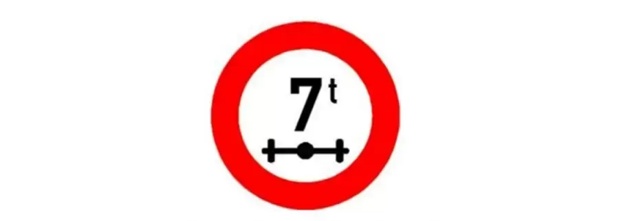 Biển P.116 – Hạn chế tải trọng trên trục xe