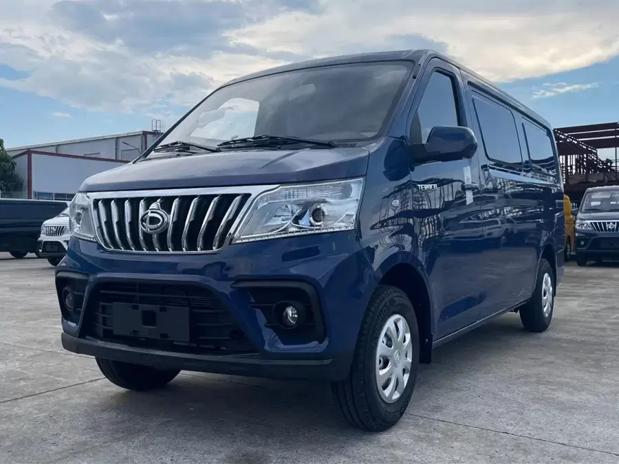 Tera-V8 – Khoang hàng lớn, tối đa hiệu suất vận chuyển