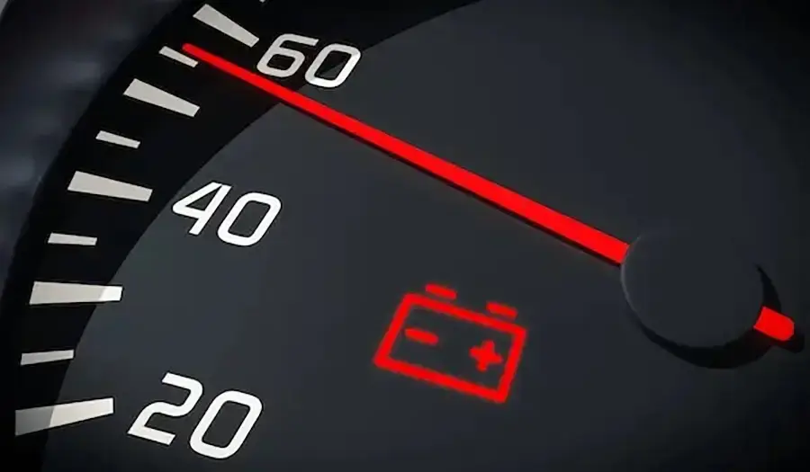 Đèn báo ắc quy cảnh báo hệ thống sạc điện trên ô tô bất thường