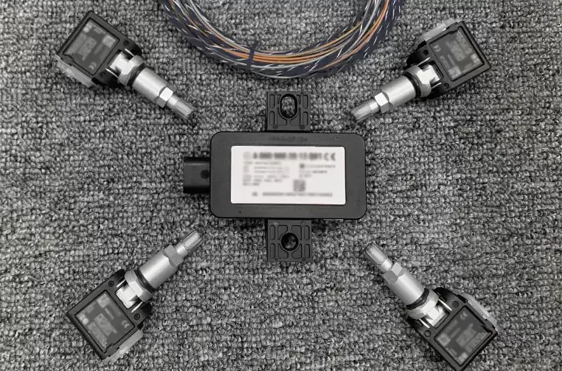 Cảm biến áp suất lốp van trong là gì? Ưu điểm và cách hoạt động