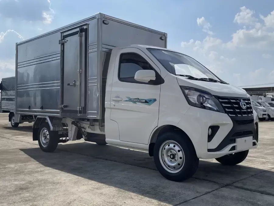 Thiết kế mạnh mẽ và thể thao của Tera Star