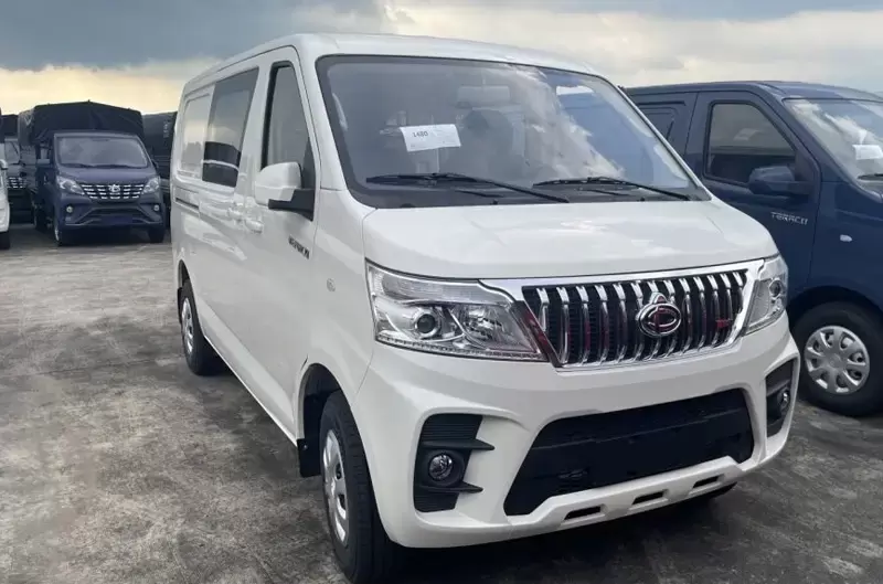 Giải đáp: Bác tài có 100 triệu có nên mua ô tô trả góp?