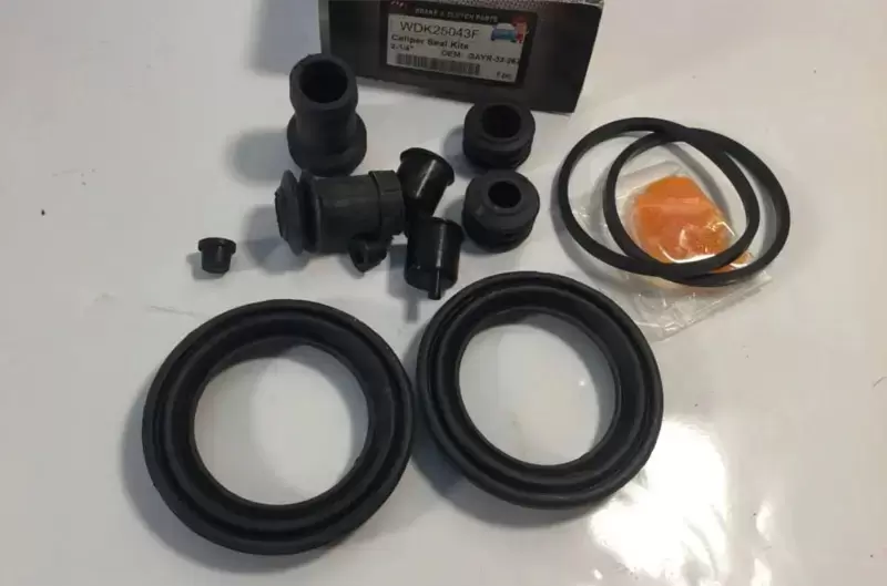 Cách nhận biết cuppen xe tải hỏng và hướng dẫn bảo dưỡng