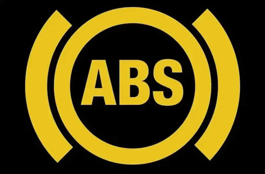 Đèn ABS sáng cần giảm tốc và tránh phanh gấp