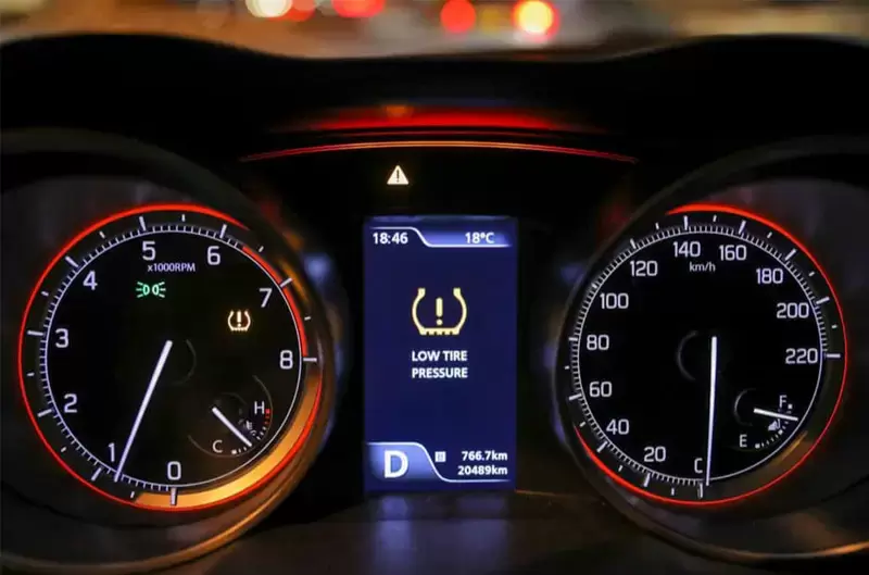 Hướng dẫn xử lý khi đèn cảnh báo áp suất lốp sáng bất thường