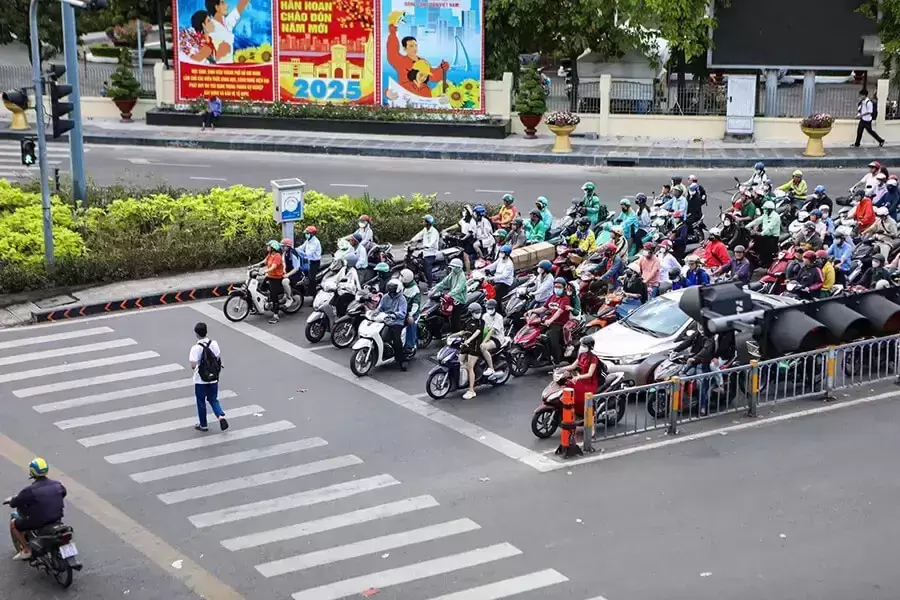 Kiểm tra tín hiệu trước khi quay đầu