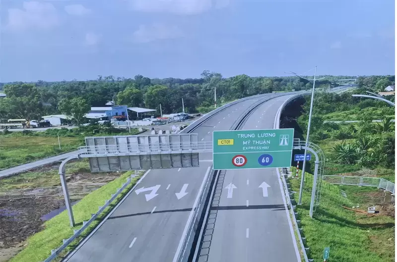 Đường cao tốc Trung Lương Mỹ Thuận: Tuyến huyết mạch về miền Tây
