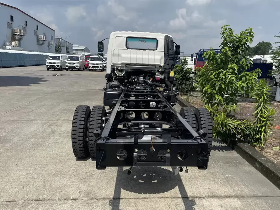 Khung gầm chắc chắn, chịu tải tốt của Tera190SL Plus