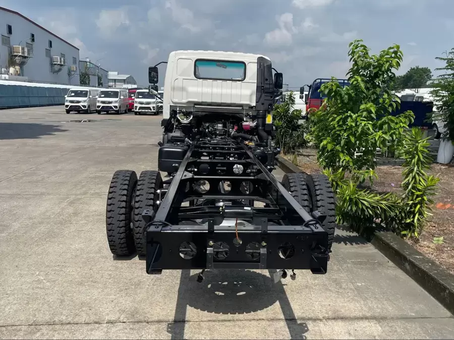 Khung gầm chắc chắn – Đảm bảo an toàn khi vận hành