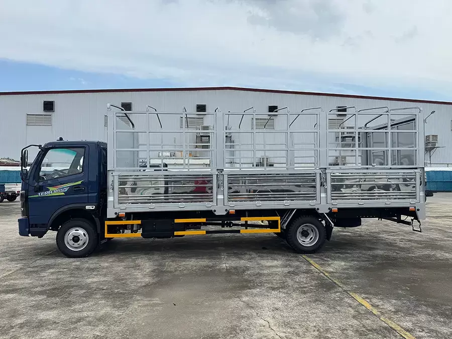 Tera345SL Plus nổi bật với kích thước thùng xe lớn, đáp ứng đa dạng nhu cầu chở hàng