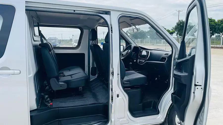 Khoang cabin của Tera-V6 rộng rãi tiện nghi