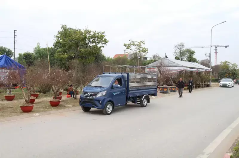 Giá xe tải 990kg hiện nay: Đừng chỉ nhìn vào giá rẻ!