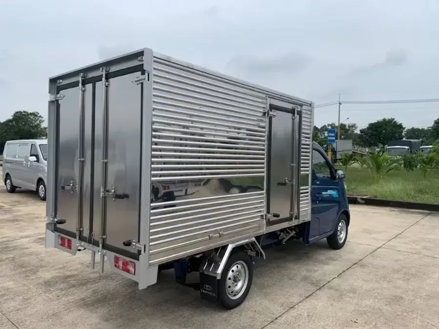 Tera100S phiên bản thùng kín tiêu chuẩn