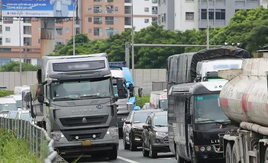 Hà Nội cấm xe tải theo quy định mới từ 15/1/2026