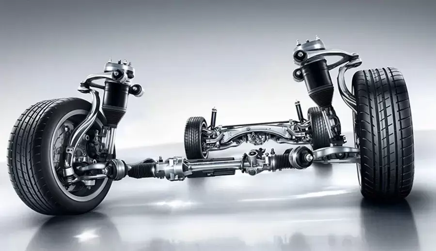 Hệ thống treo độc lập giúp xe vận hành an toàn trên mọi địa hình