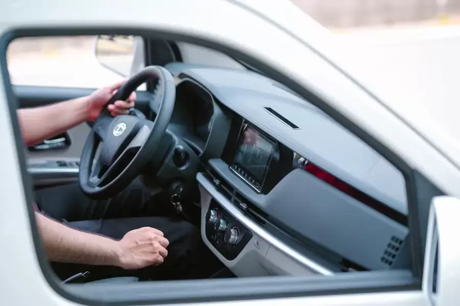 Trang bị an toàn và nội thất của Tera Star hiện đại hàng đầu phân khúc