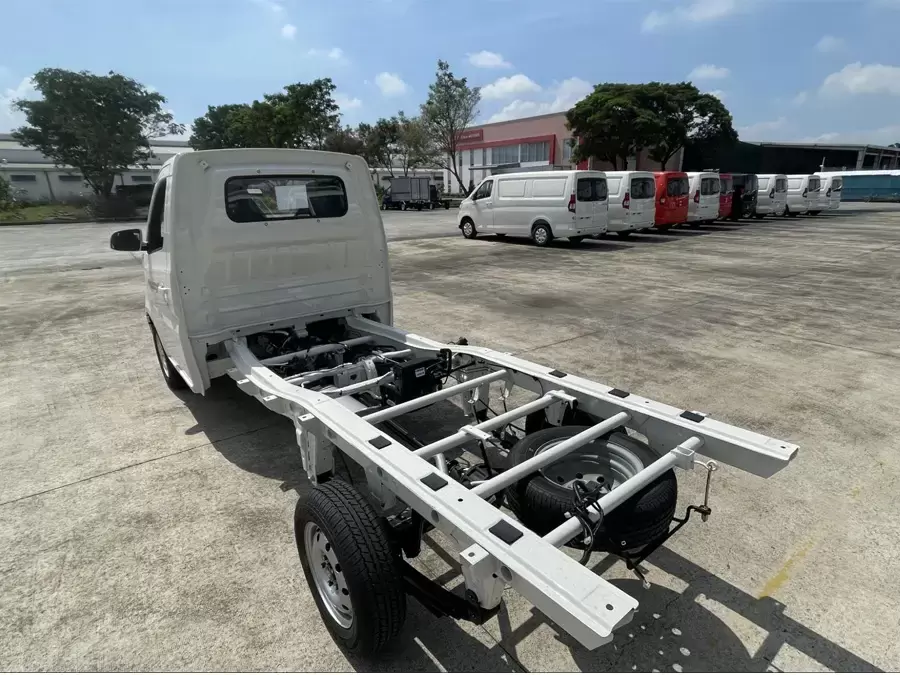 Khung sắt xi của xe tải Tera Star Plus