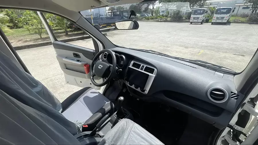Nội thất xe tải Tera100S