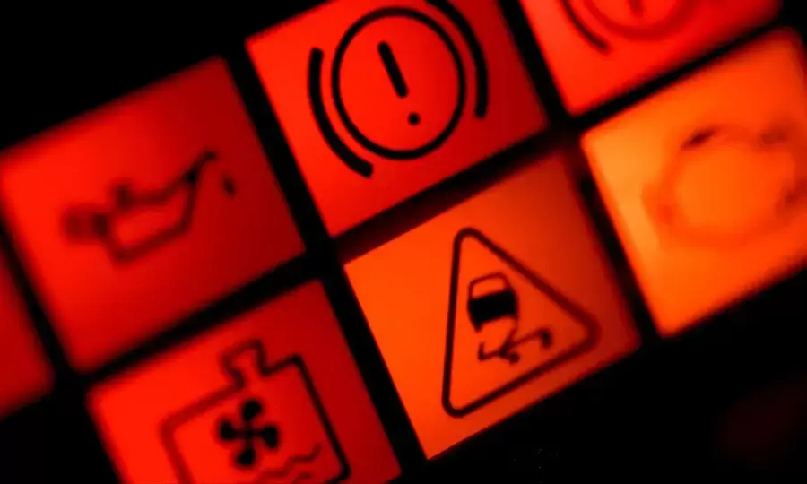 Ký hiệu đèn báo lỗi giúp cảnh báo tình trạng bất thường và lỗi hệ thống trên ô tô