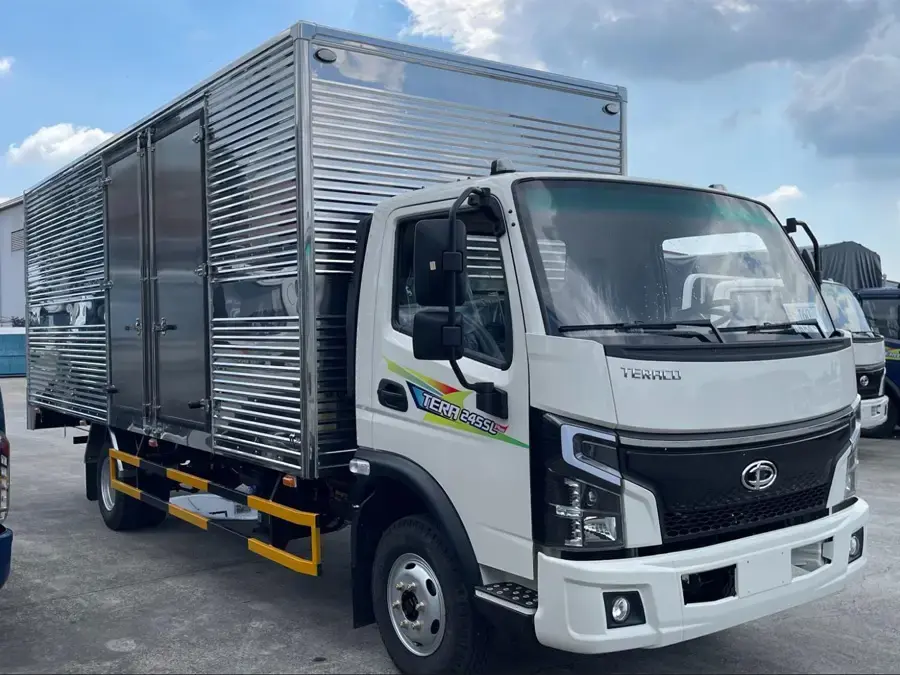 Tera245SL Plus thùng kín phù hợp với hàng hóa cần che chắn tốt