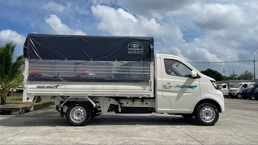 Khả năng chuyên chở linh hoạt với thùng hàng rộng rãi