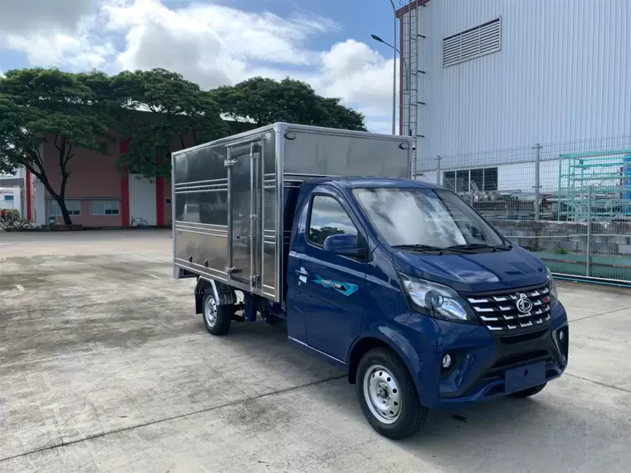 Xe tải 1 tấn được ưa chuộng nhờ thiết kế nhỏ gọn, linh hoạt và tối ưu chi phí
