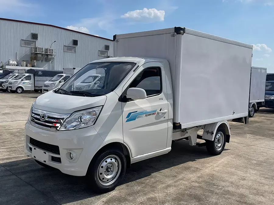 Xe tải 1 tấn linh hoạt trong kinh doanh vận chuyển hàng hóa
