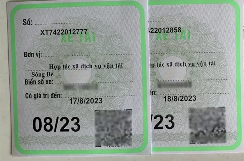 Phù hiệu xe tải là gì? Vì sao xe kinh doanh buộc phải có?