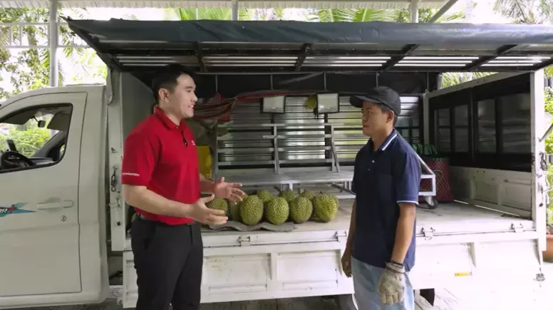 Thùng xe Tera Star Plus thùng mui bạt rộng rãi chở nông sản sầu riêng