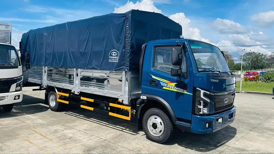 7 bửng mở trên xe giúp thuận tiện tiếp cận hàng hóa từ nhiều phía