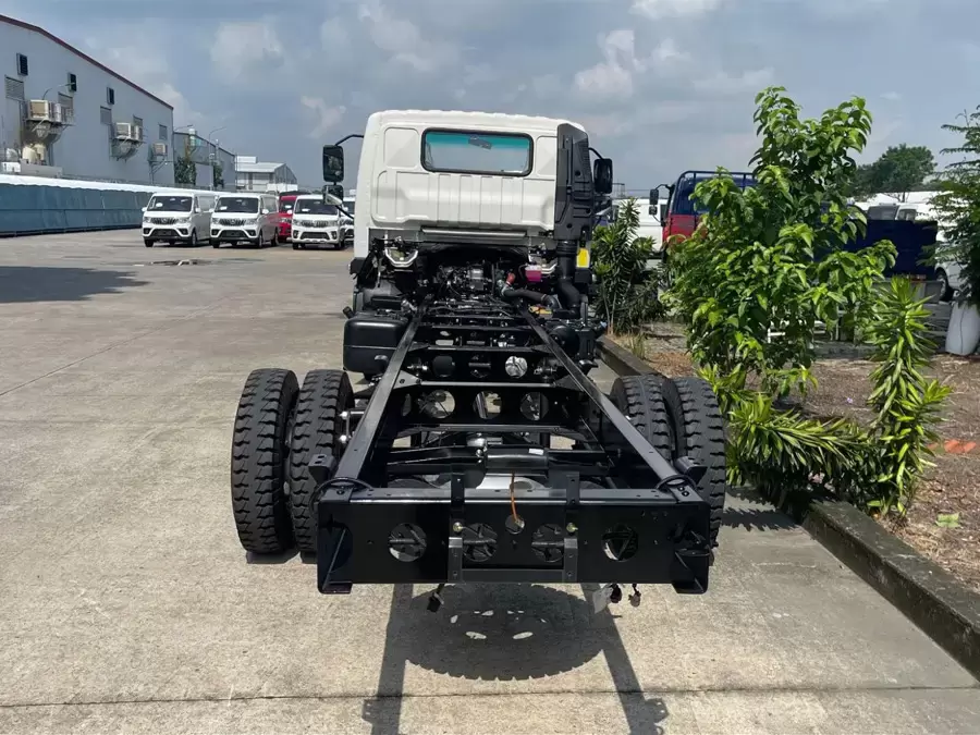Khung gầm chắc chắn, bền bỉ và chịu tải