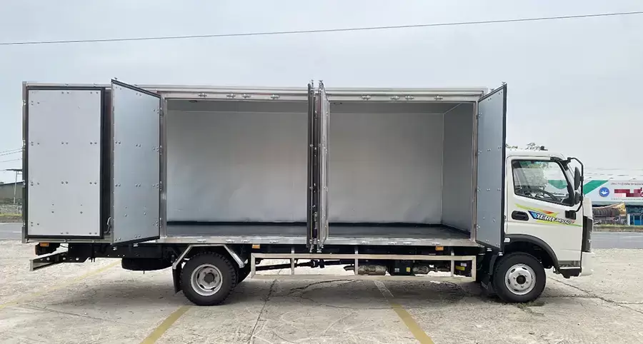 Thiết kế 4 cửa hông – Biến xe thành "kho chứa di động"