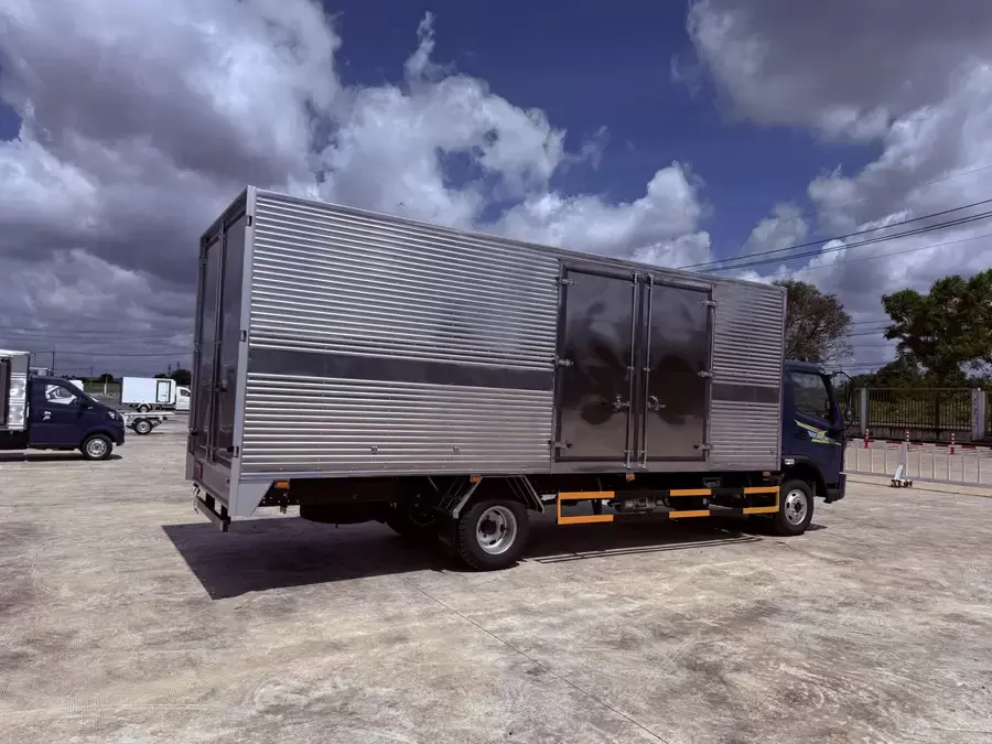 Tera345SL Plus thùng dài 6.2m chuyên biệt cho hàng hóa quá khổ