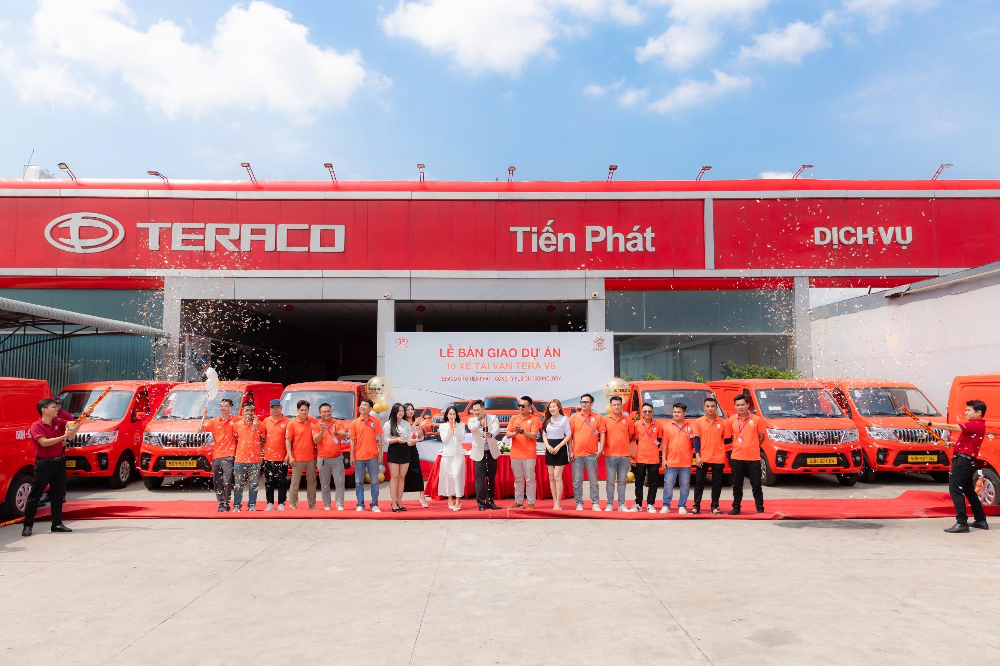 Lô xe Tera-V6 bàn giao cho khách hàng
