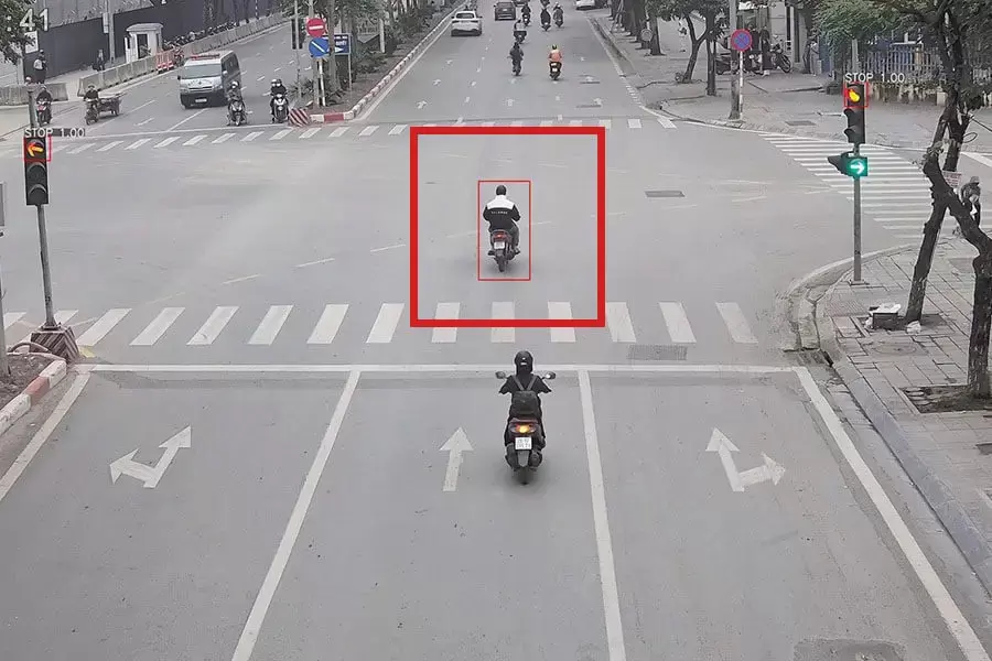 Vượt đèn đỏ, tốc độ và đi sai làn là lỗi thường bị camera ghi nhận