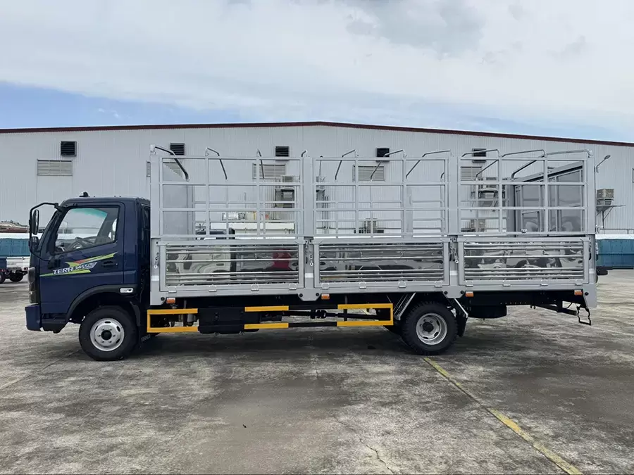 Thùng xe siêu dài, siêu lớn của xe tải Tera345SL Plus