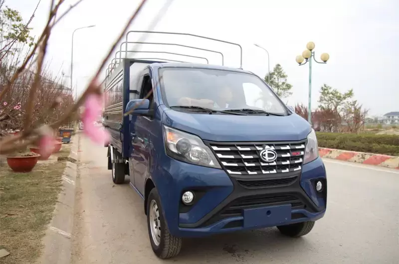 Xe 990kg giá bao nhiêu, nên chọn loại nào phù hợp?