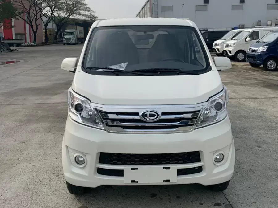 Thiết kế ngoại thất tối giản và thực dụng của Tera100S