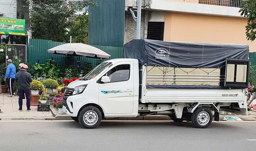 Xe tải 1 tấn 25 phù hợp đa dạng mô hình kinh doanh