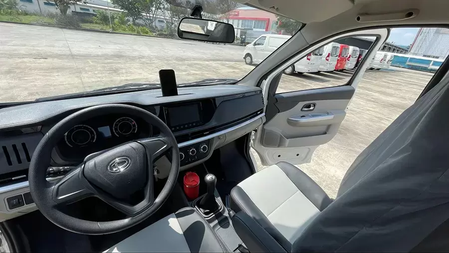 Nội thất tiện nghi, tối ưu trải nghiệm người lái