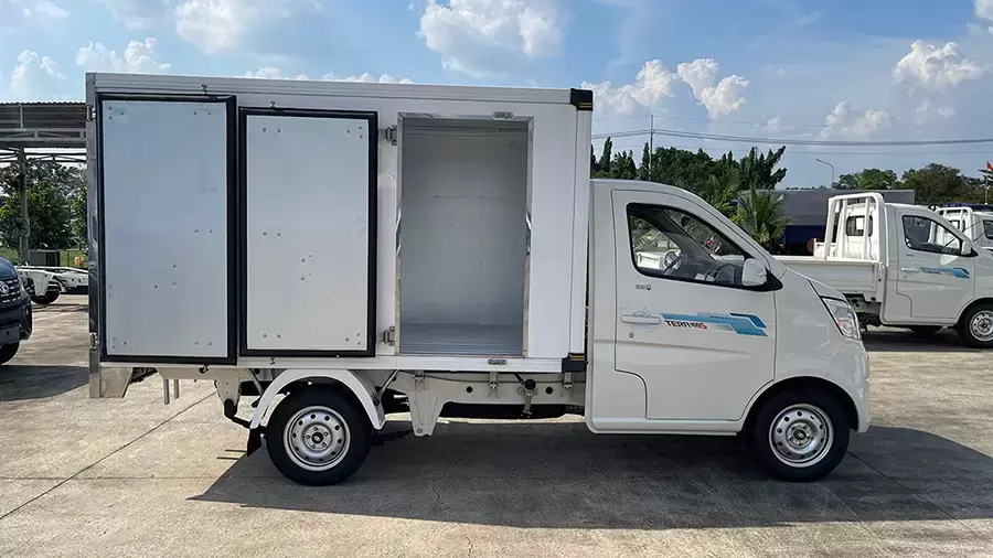 Xe tải 1 tấn thùng kín