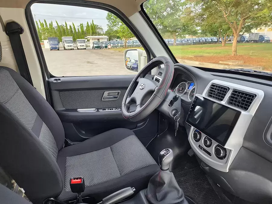 Nội thất tiện nghi – tối ưu cho tài xế trong mọi hành trình