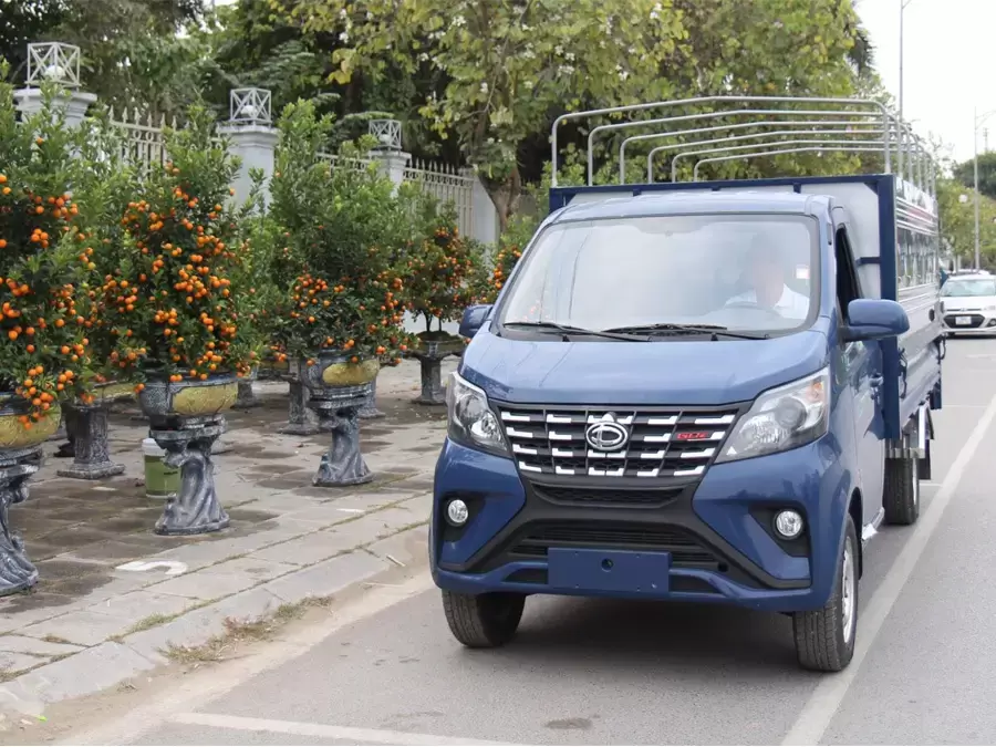 Xe tải 1 tấn động cơ xăng ngày càng trở thành lựa chọn ưu tiên của người dùng
