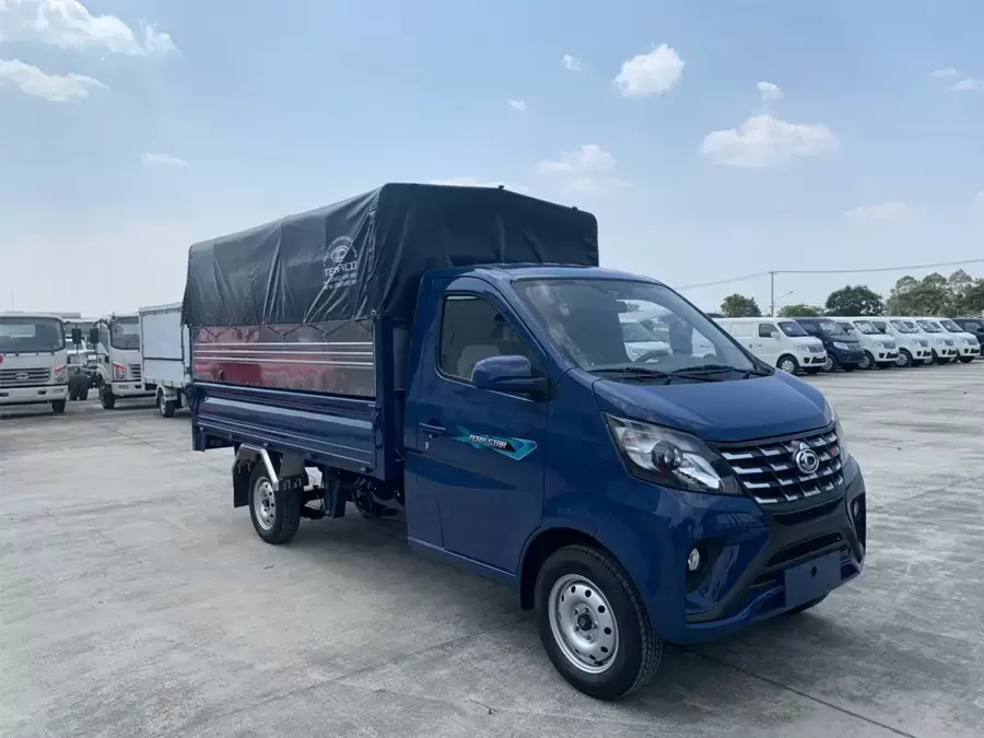 Xe tải 1 tấn mui bạt và ứng dụng phổ biến trong vận chuyển