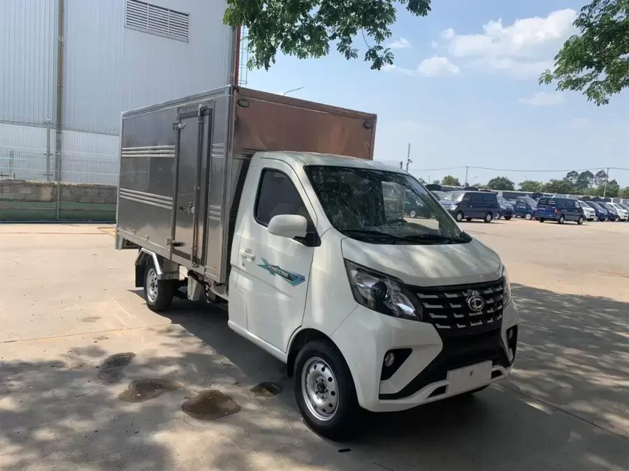 Xe tải 1 tấn thùng kín có thế mạnh tại đô thị
