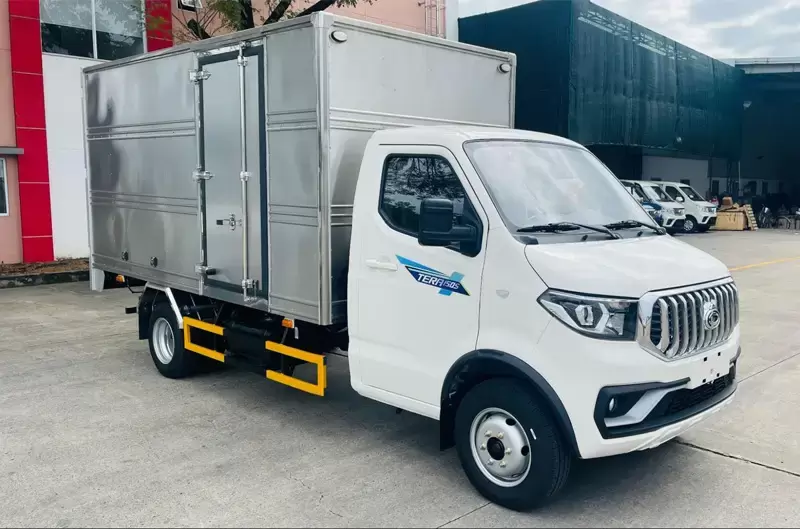 Xe tải 1.5 tấn thùng kín là gì? Nên mua loại nào 2026?