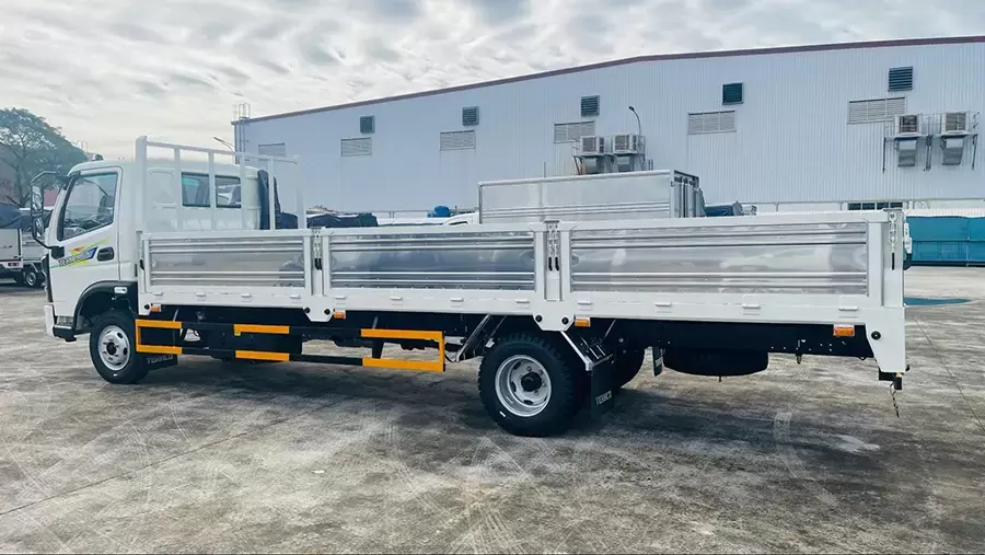 Thùng lửng – Tối ưu cho hàng cồng kềnh và vật liệu xây dựng